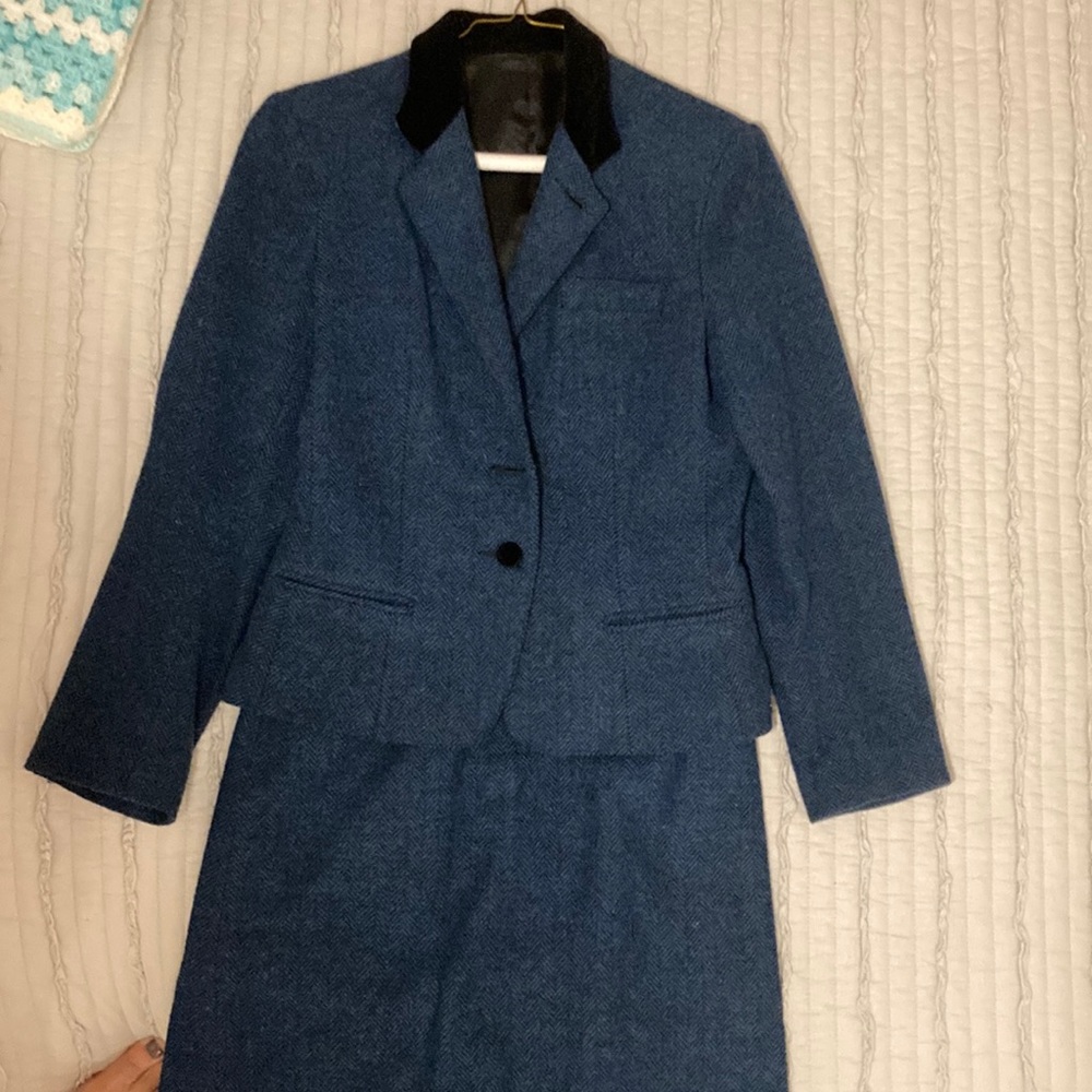Rafaella Dark Blue Blazer and Skirt Suit with Black Velvet Collar